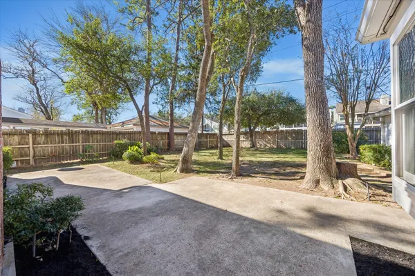 $575,000 | 727 Langwood Drive, Houston, TX 77079