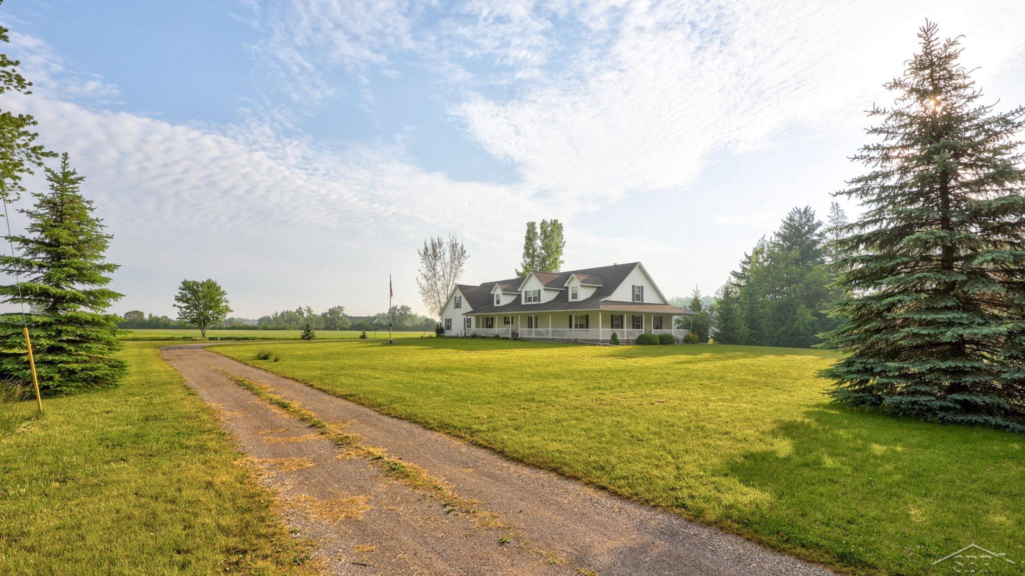 2300 Liberty Road Saginaw, MI 48604 - Photo 16 of 81