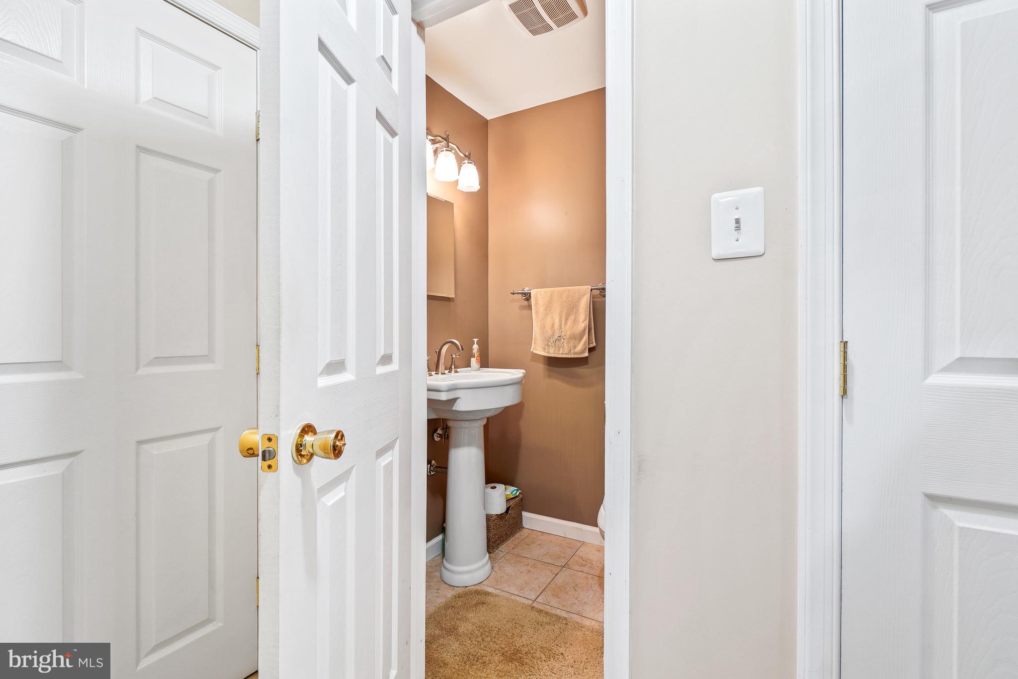 16011 Jerald Road Laurel, MD 20707 - Photo 26 of 48 Half Bath
