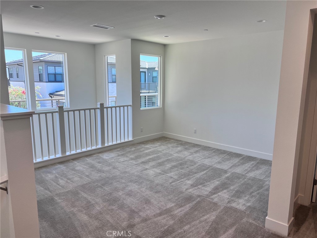 114 Draw Irvine, CA 92618 - Photo 15 of 48 a view of a hallway
