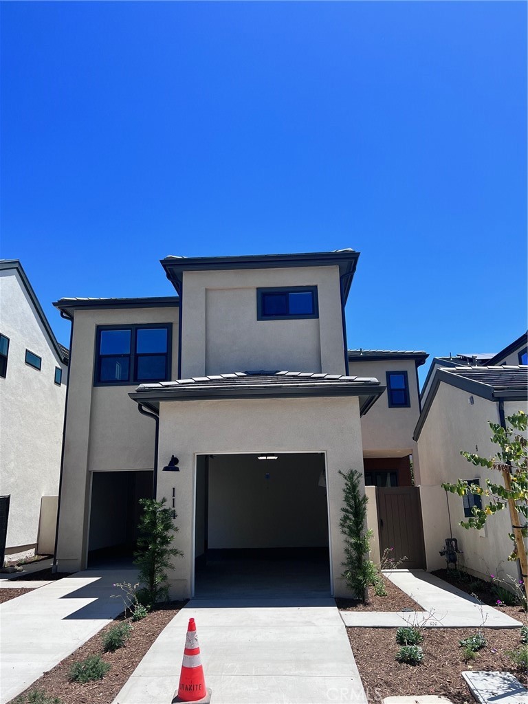 114 Draw Irvine, CA 92618 - Photo 3 of 48 a house with a outdoor space