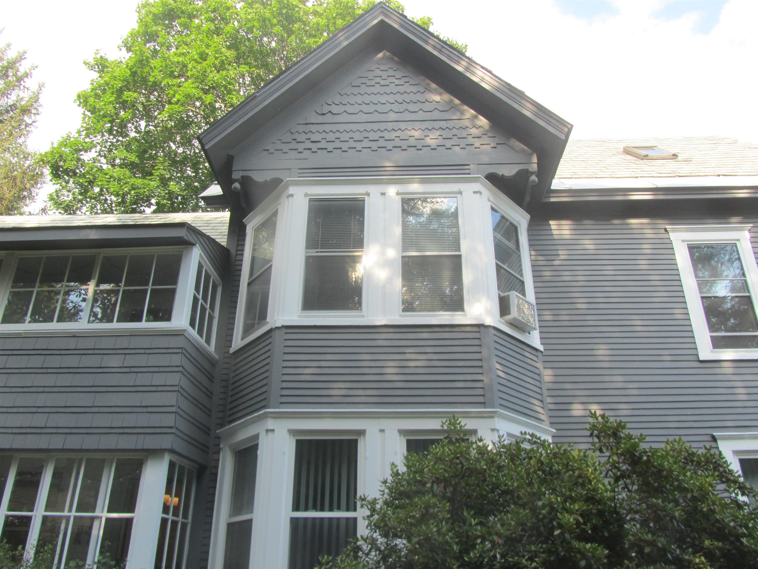 93 North Street Rutland, VT 05701 - Photo 5 of 32