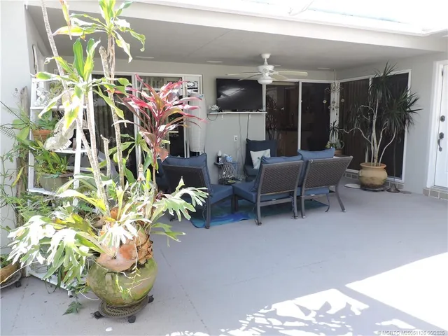 $3,200 | 1539 Southwest Waterfall Boulevard, Palm City, FL 34990