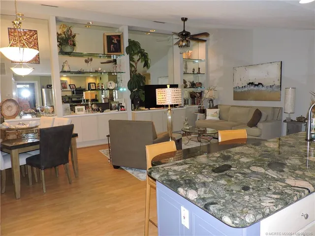 $3,200 | 1539 Southwest Waterfall Boulevard, Palm City, FL 34990