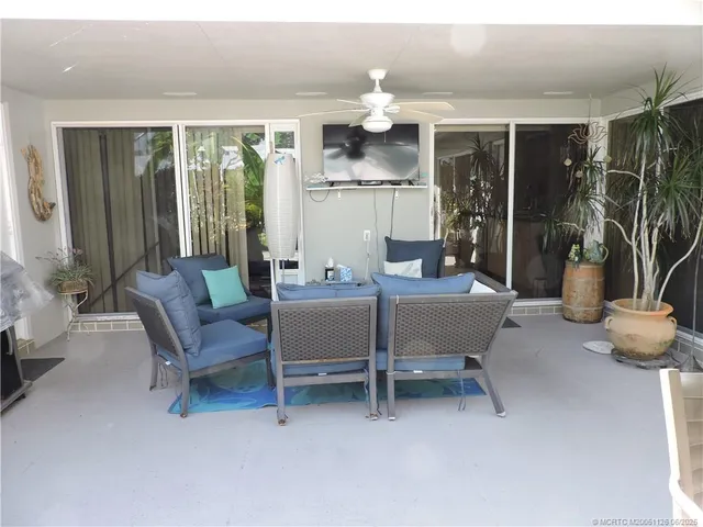 $3,200 | 1539 Southwest Waterfall Boulevard, Palm City, FL 34990