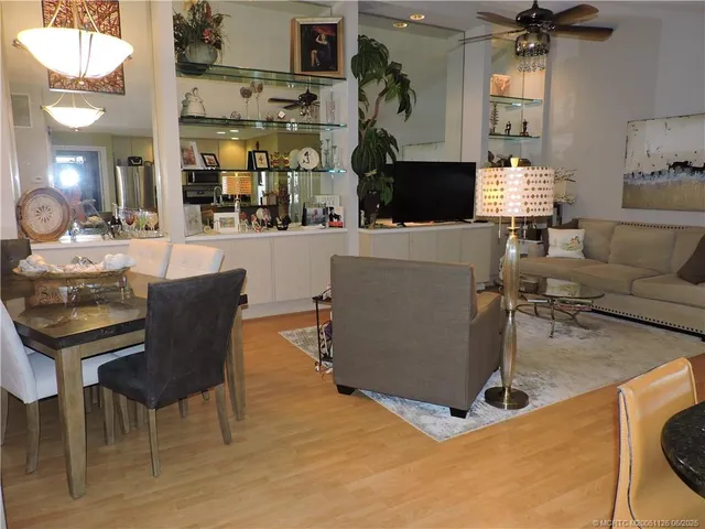 $3,200 | 1539 Southwest Waterfall Boulevard, Palm City, FL 34990