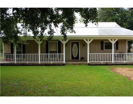 102 Hano Road Madisonville, LA 70447 - Photo 1 of 20 Gallery Image 1