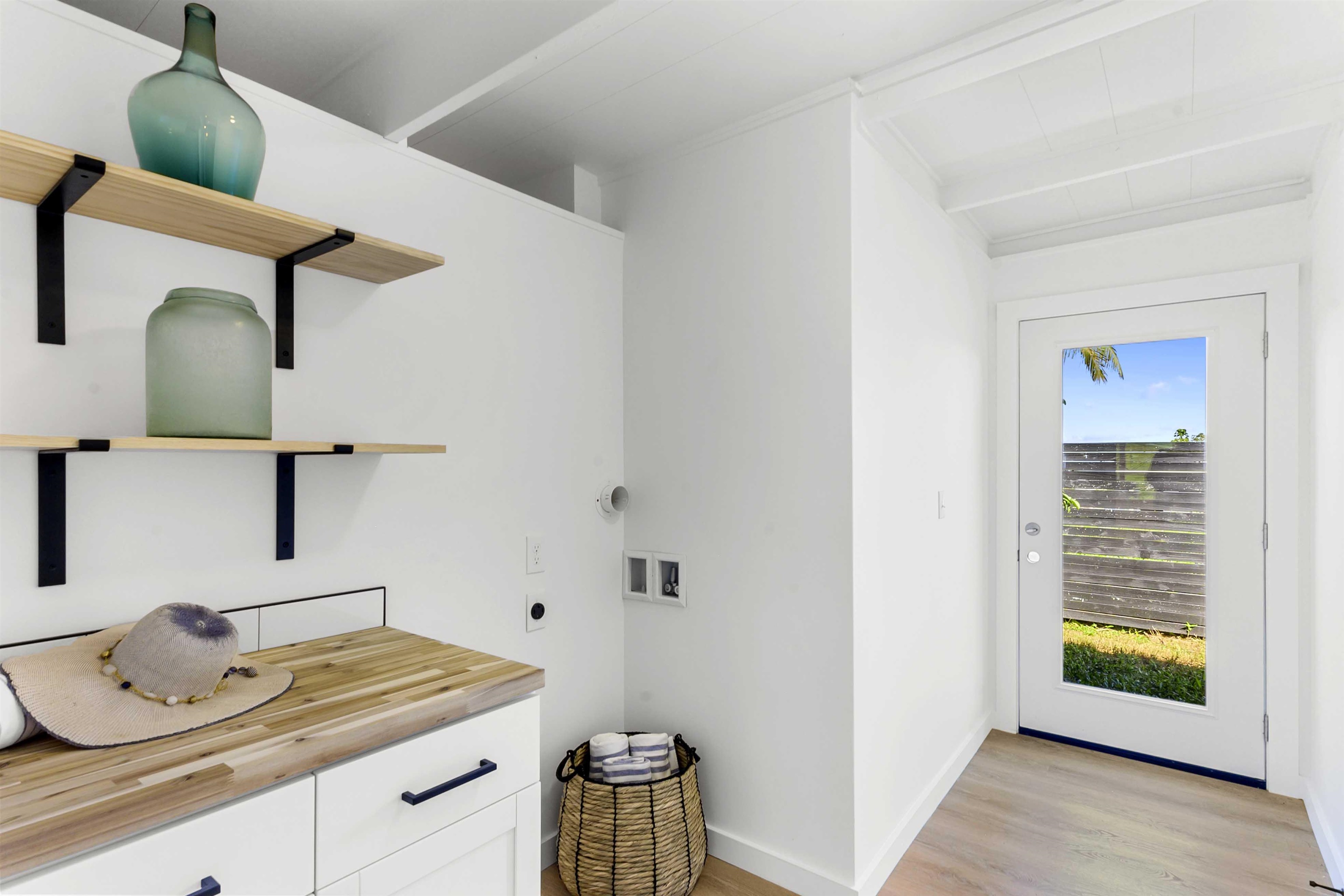 85 Honokaupu Place Haiku, HI 96708 - Photo 16 of 26 a bathroom with a sink and a mirror
