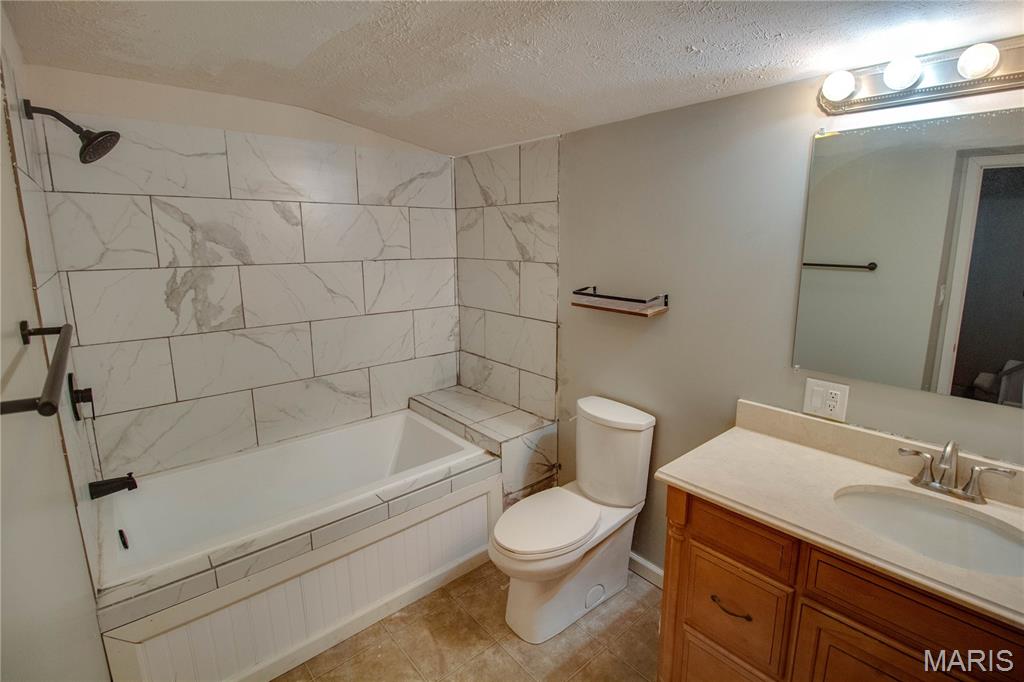 205 Jersey Street Brighton, IL 62012 - Photo 20 of 30