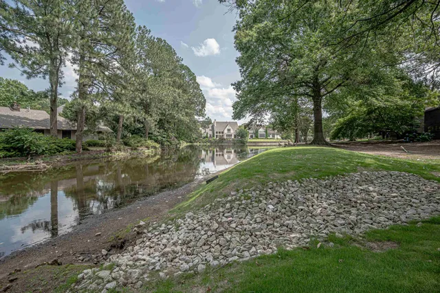 $389,900 | 780 Eventide Drive, Unit 780, Memphis, TN 38120
