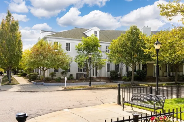 a view of house with street view