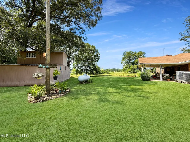 $399,000 | 587 Shivers Road, Newhebron, MS 39140