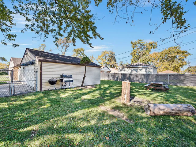 a house view with a garden space