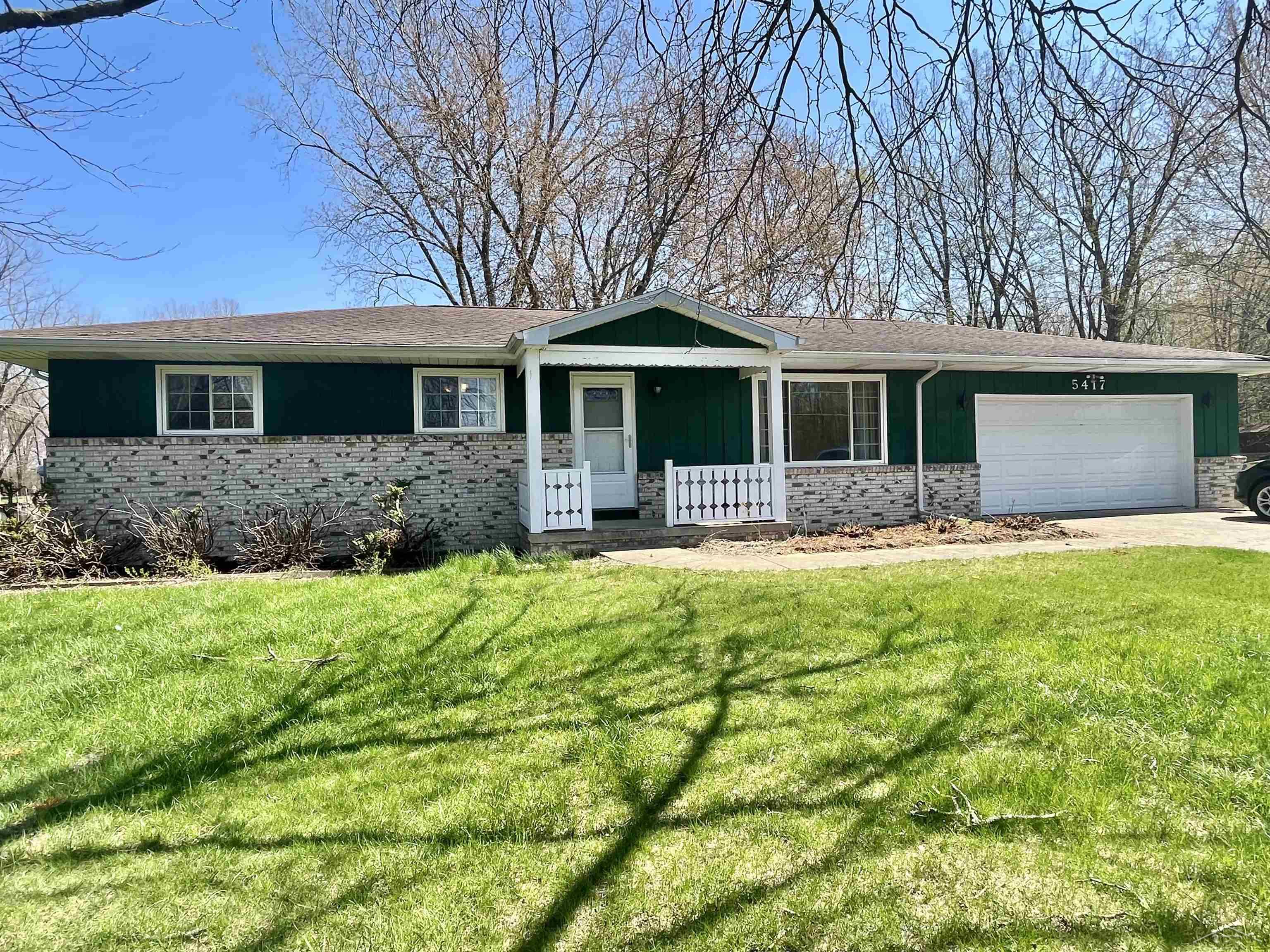 5417 Cole Road Saginaw, MI 48601 - Photo 1 of 43 50107116.JPG