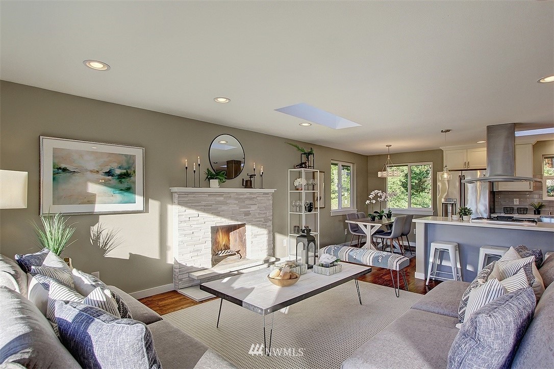 8711 200th Street Southwest Edmonds, WA 98026 - Photo 3 of 40 Gallery Image 3