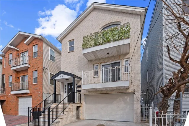 $4,500 | 92 Armstrong Avenue, Unit 1, Jersey City, NJ 07305