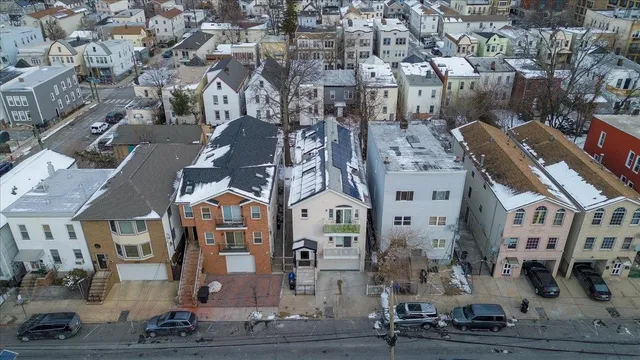 $4,500 | 92 Armstrong Avenue, Unit 1, Jersey City, NJ 07305