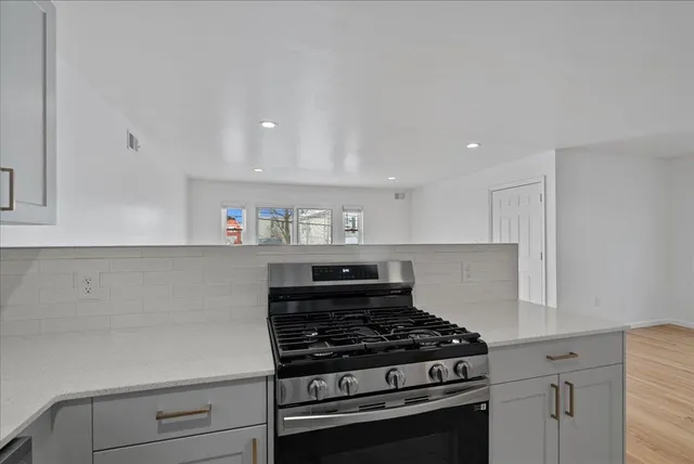 $4,500 | 92 Armstrong Avenue, Unit 1, Jersey City, NJ 07305