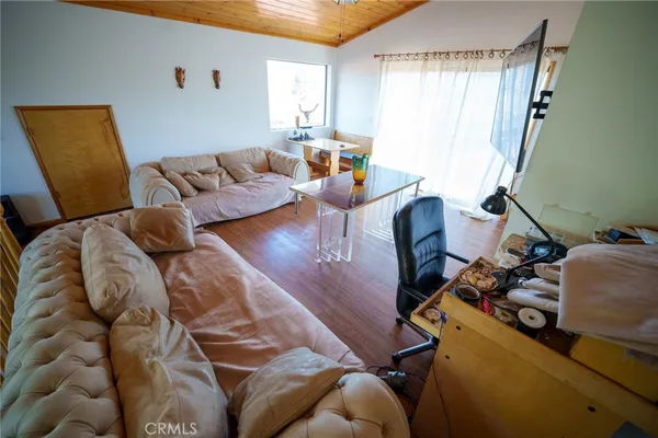 $599,999 | 1104 Snowbird Drive, Frazier Park, CA 93225