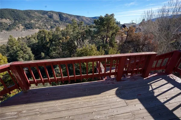 $599,999 | 1104 Snowbird Drive, Frazier Park, CA 93225