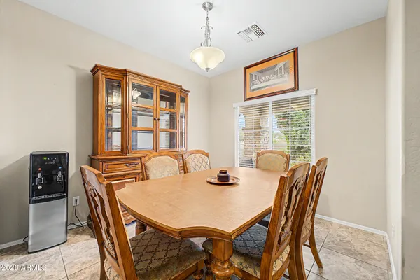 $528,785 | 614 West Kerry Lane, Phoenix, AZ 85027