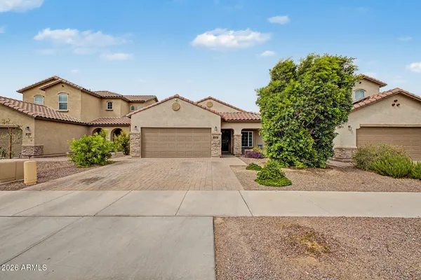 $528,785 | 614 West Kerry Lane, Phoenix, AZ 85027