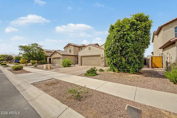 $528,785 | 614 West Kerry Lane, Phoenix, AZ 85027