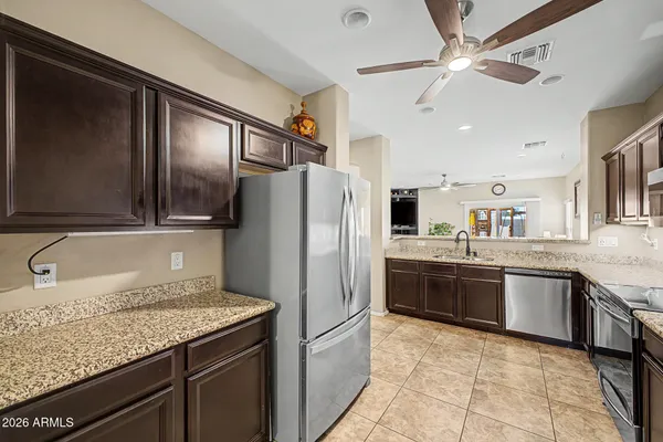 $528,785 | 614 West Kerry Lane, Phoenix, AZ 85027