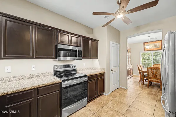 $528,785 | 614 West Kerry Lane, Phoenix, AZ 85027