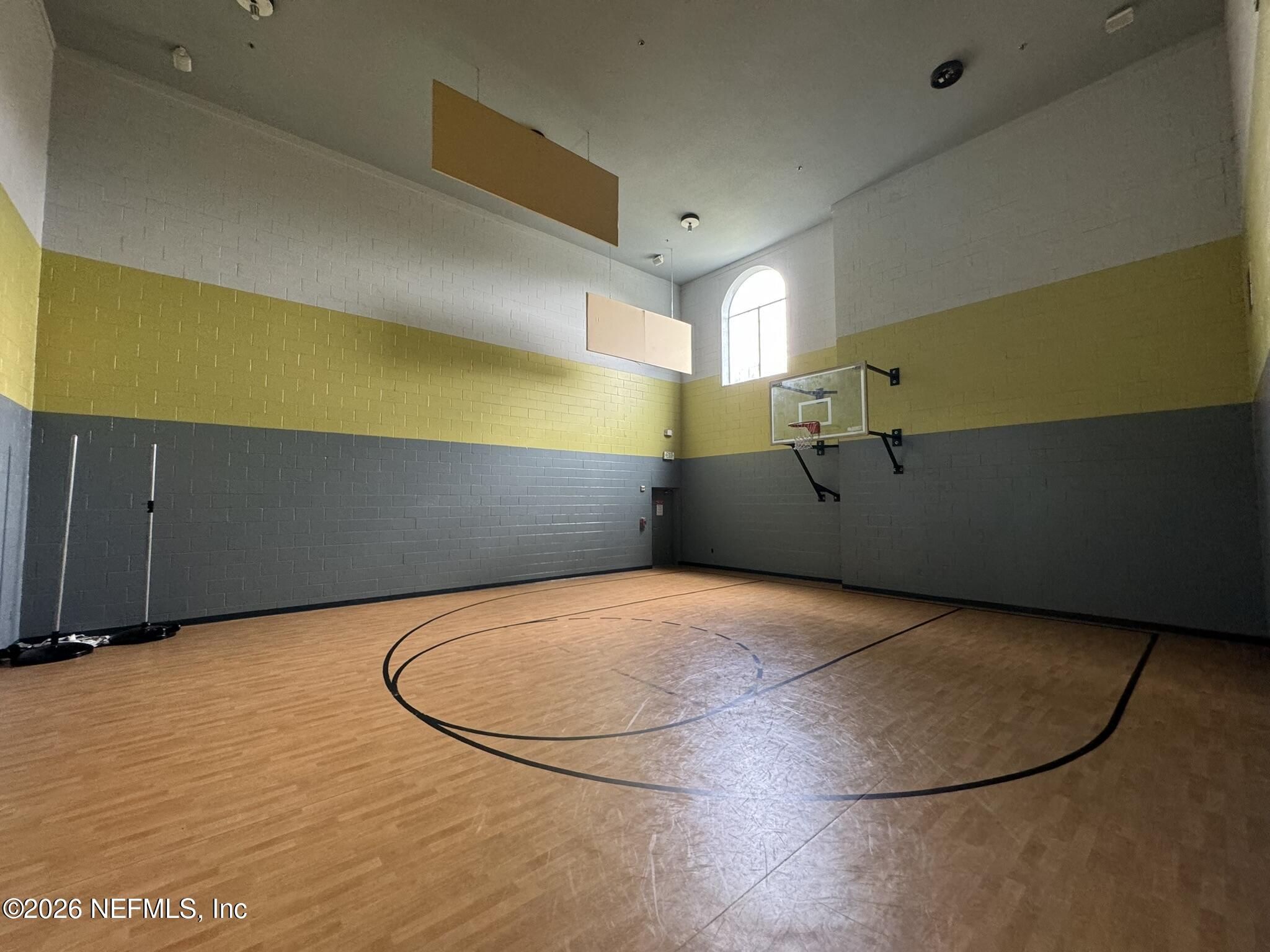 10961 Burnt Mill Road, Unit 1228 Jacksonville, FL 32256 - Photo 14 of 20 Basketball Court