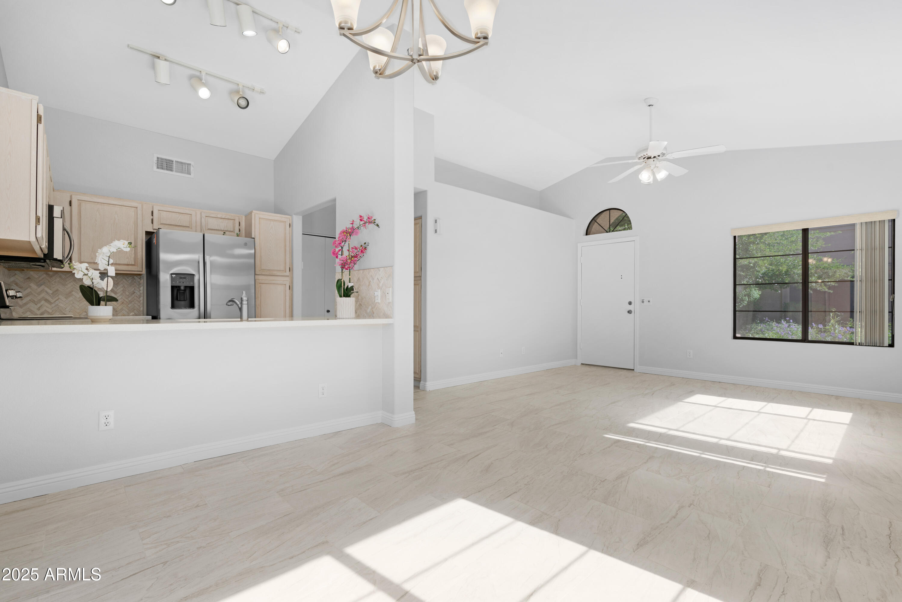 14300 West Bell Road, Unit 392 Surprise, AZ 85374 - Photo 16 of 61 Gallery Image 16