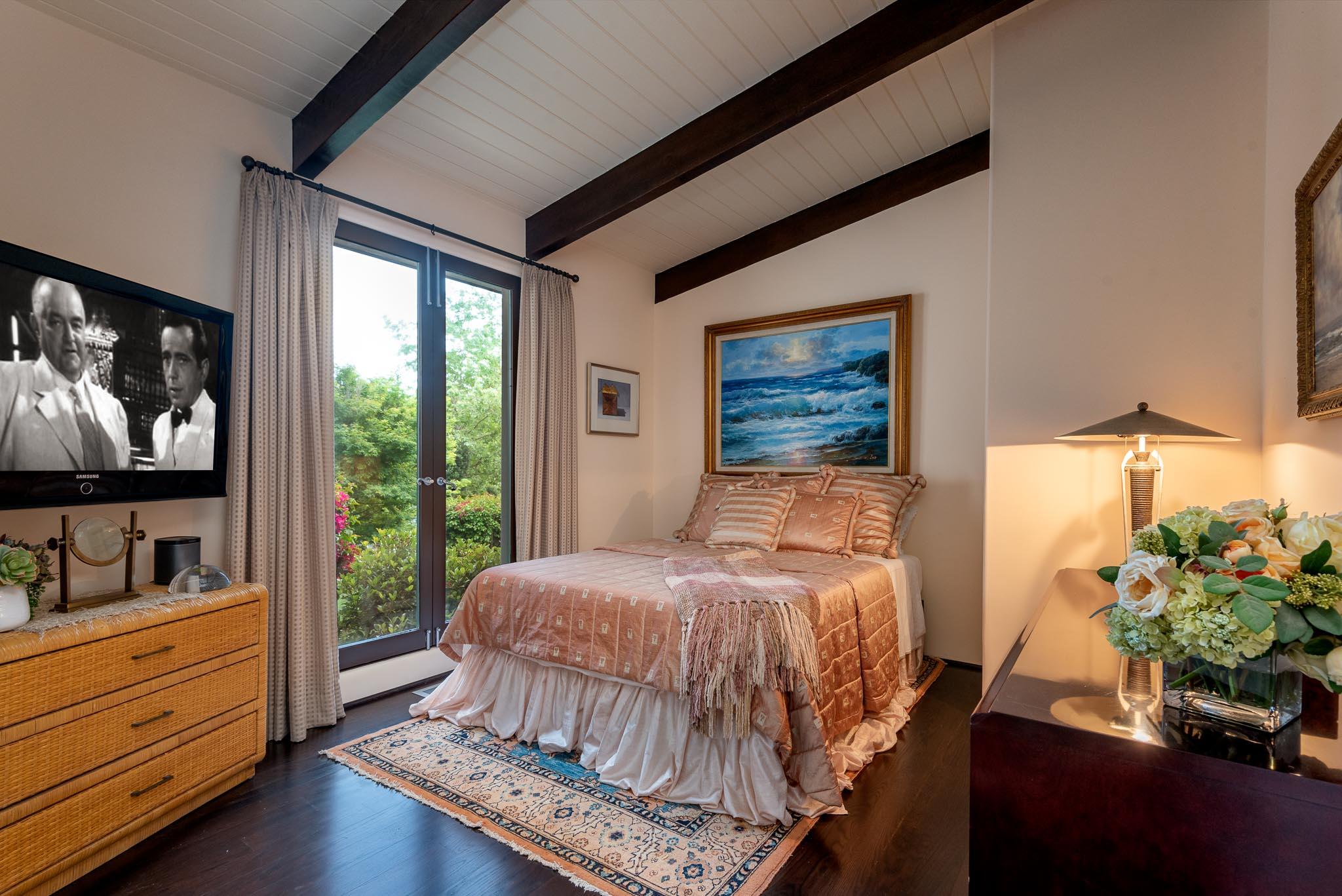 2866 East Valley Road Montecito, CA 93108 - Photo 13 of 25 BedRoom2019