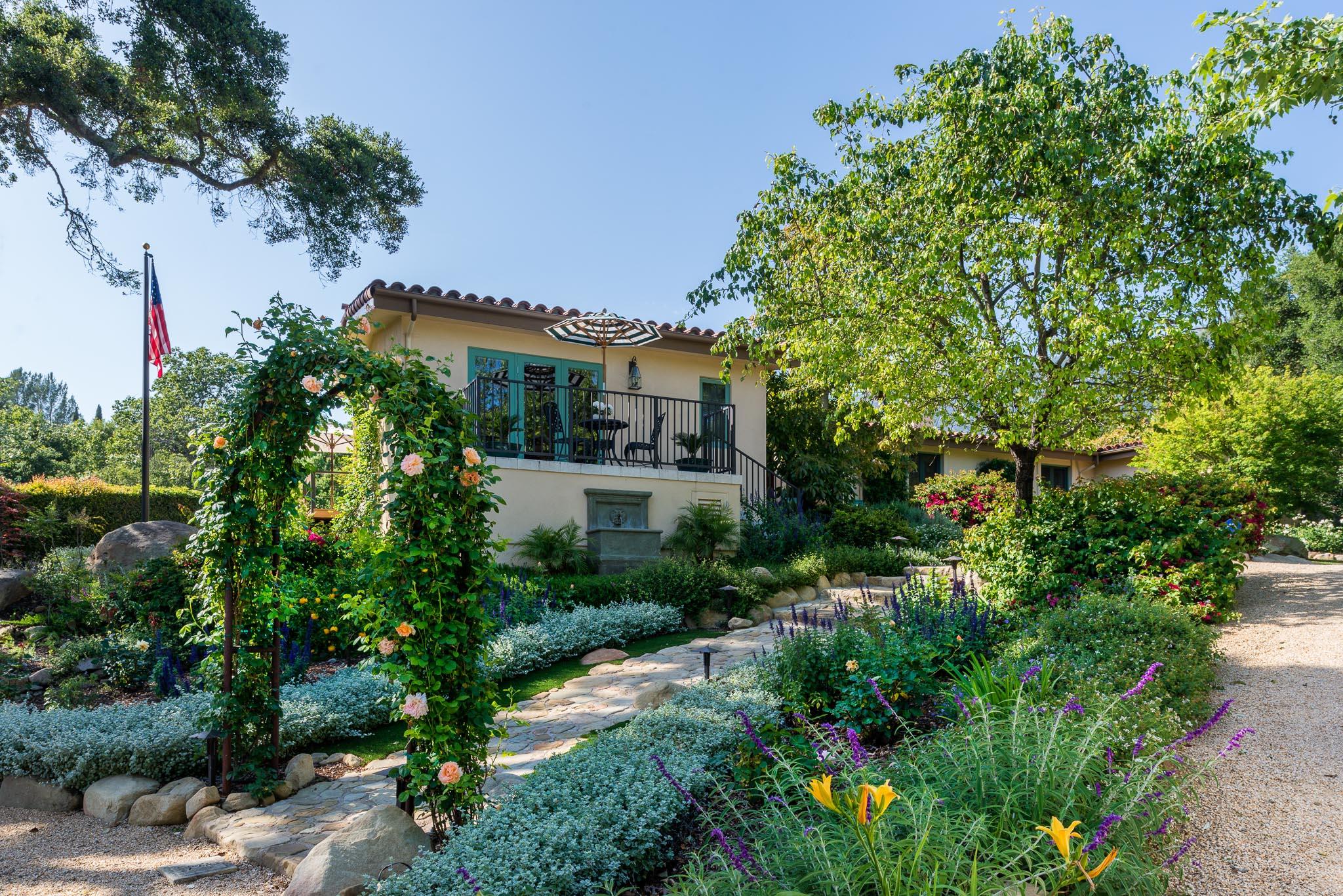 2866 East Valley Road Montecito, CA 93108 - Photo 20 of 25 Front3