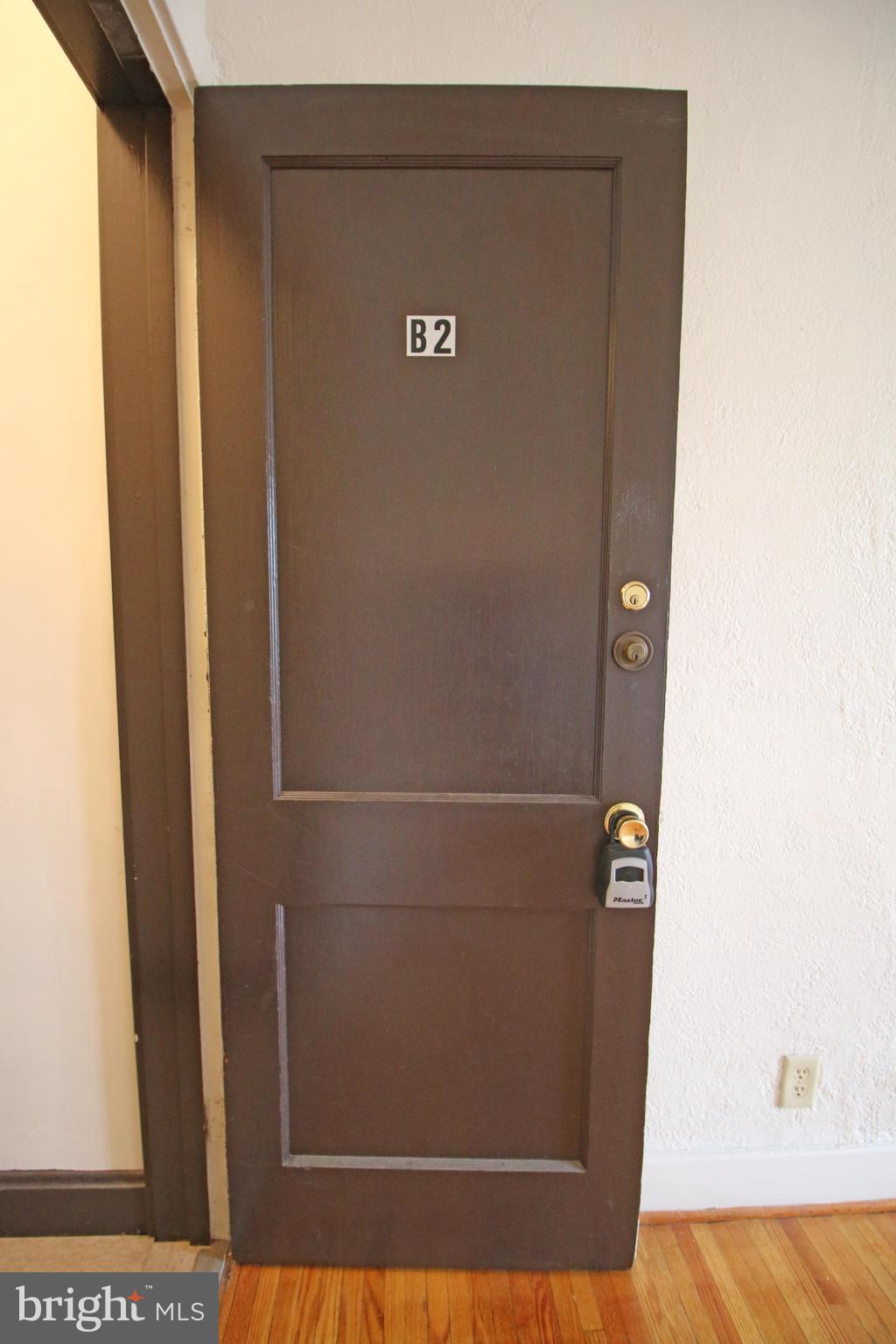 12 South Filbert Street, Unit B2 Mechanicsburg, PA 17055 - Photo 2 of 15