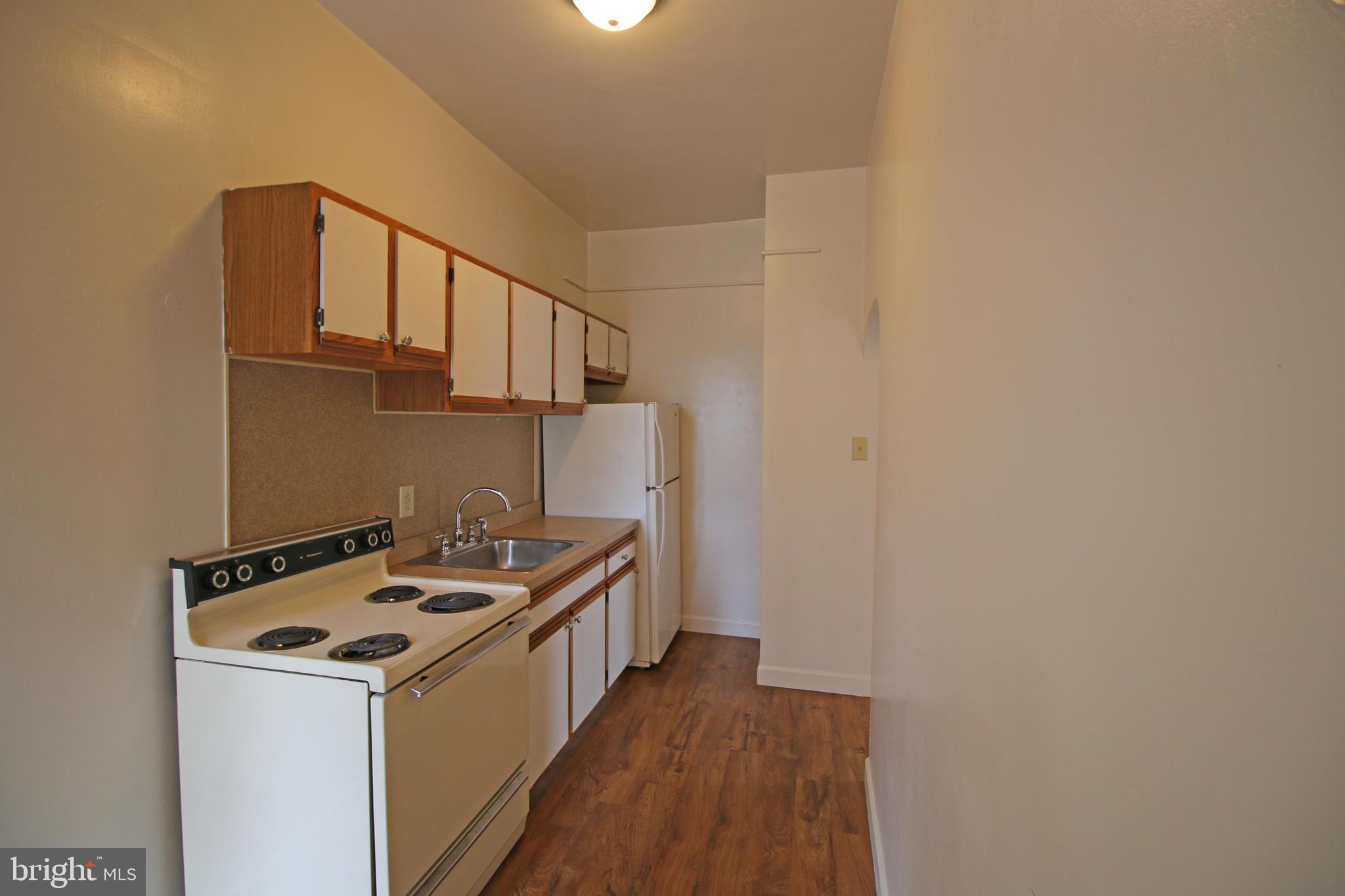 12 South Filbert Street, Unit B2 Mechanicsburg, PA 17055 - Photo 6 of 15