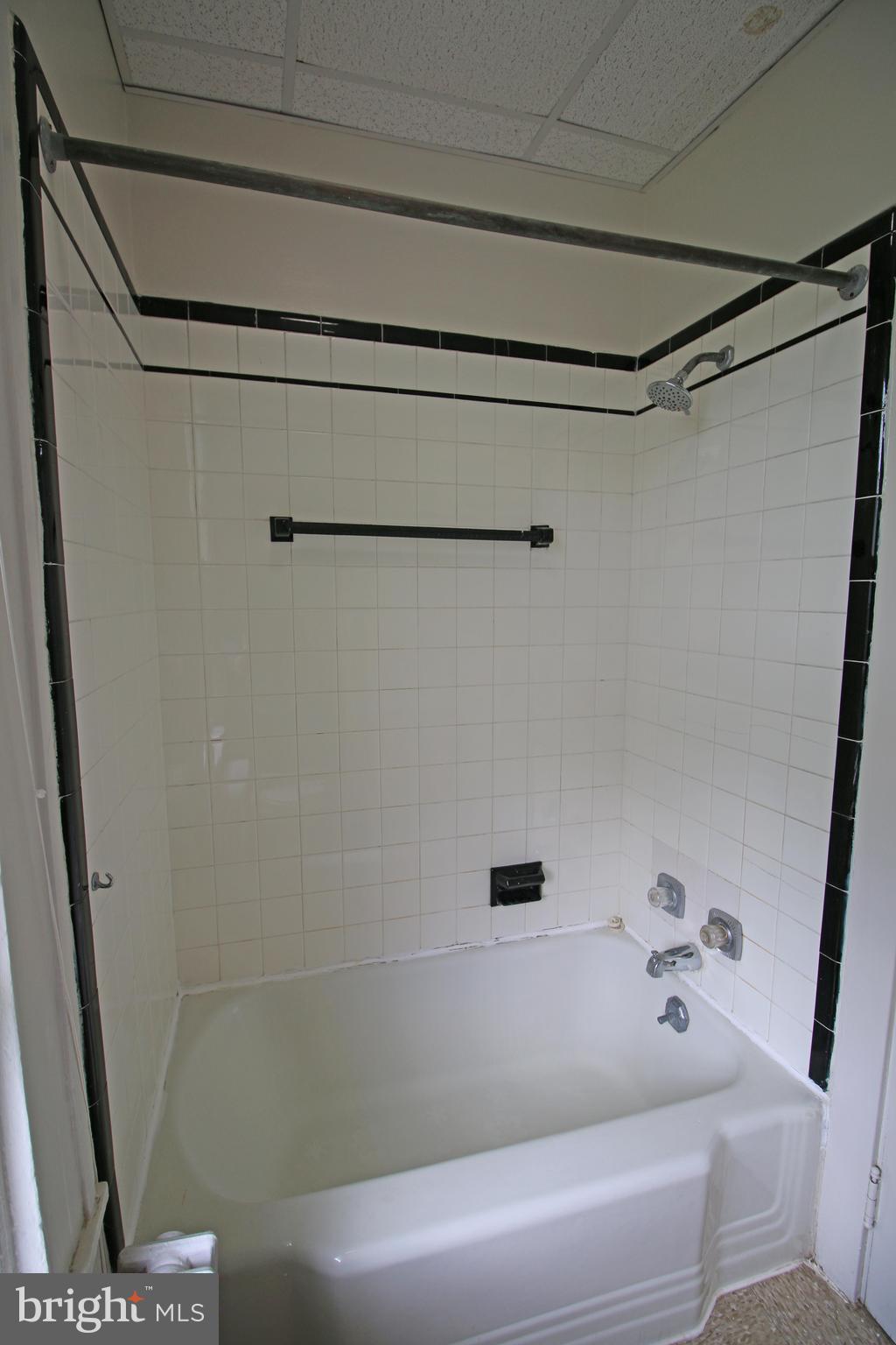 12 South Filbert Street, Unit B2 Mechanicsburg, PA 17055 - Photo 9 of 15