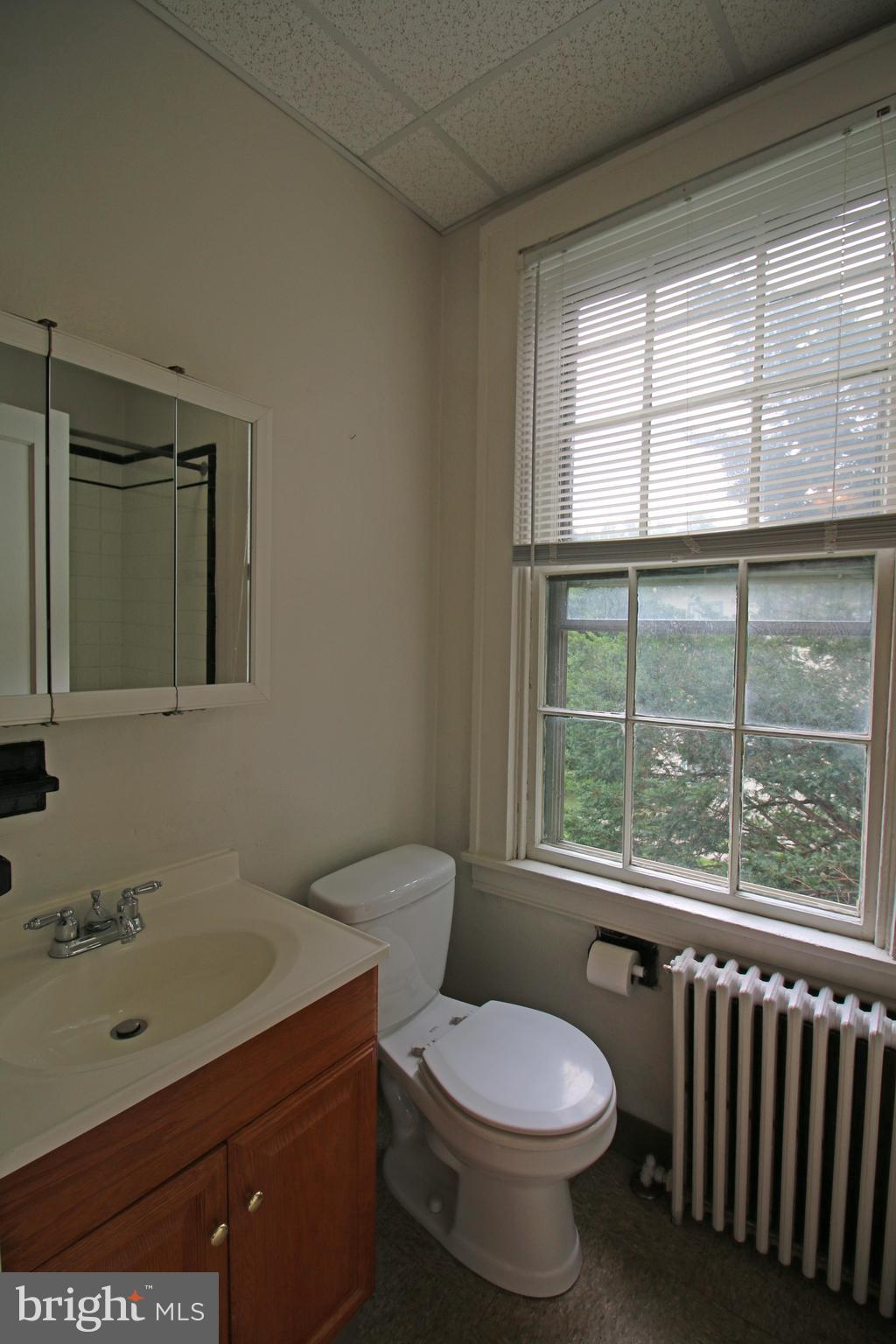12 South Filbert Street, Unit B2 Mechanicsburg, PA 17055 - Photo 10 of 15
