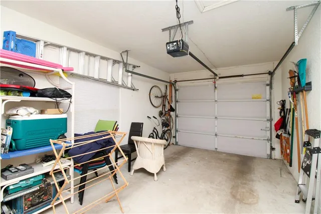 $4,000 | 306 Emerald Bay Circle, Unit J8, Naples, FL 34110