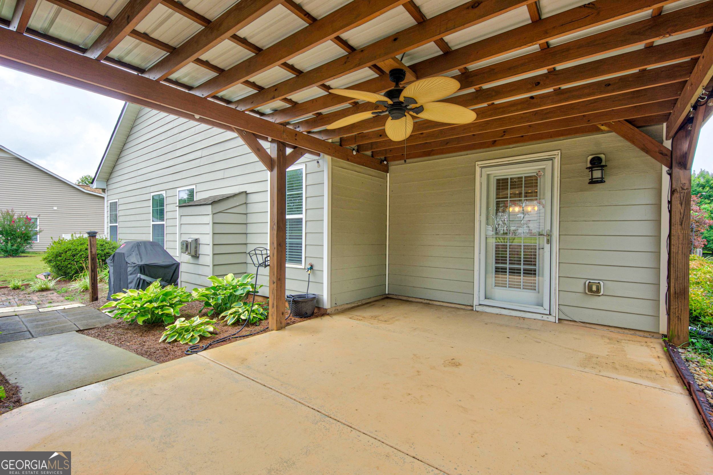 305 Victory Circle Commerce, GA 30529 - Photo 30 of 42