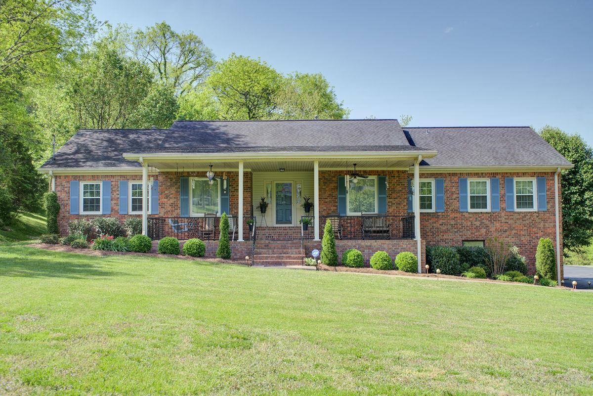 1816 Center Point Road Hendersonville, TN 37075 - Photo 1 of 28 Gallery Image 1