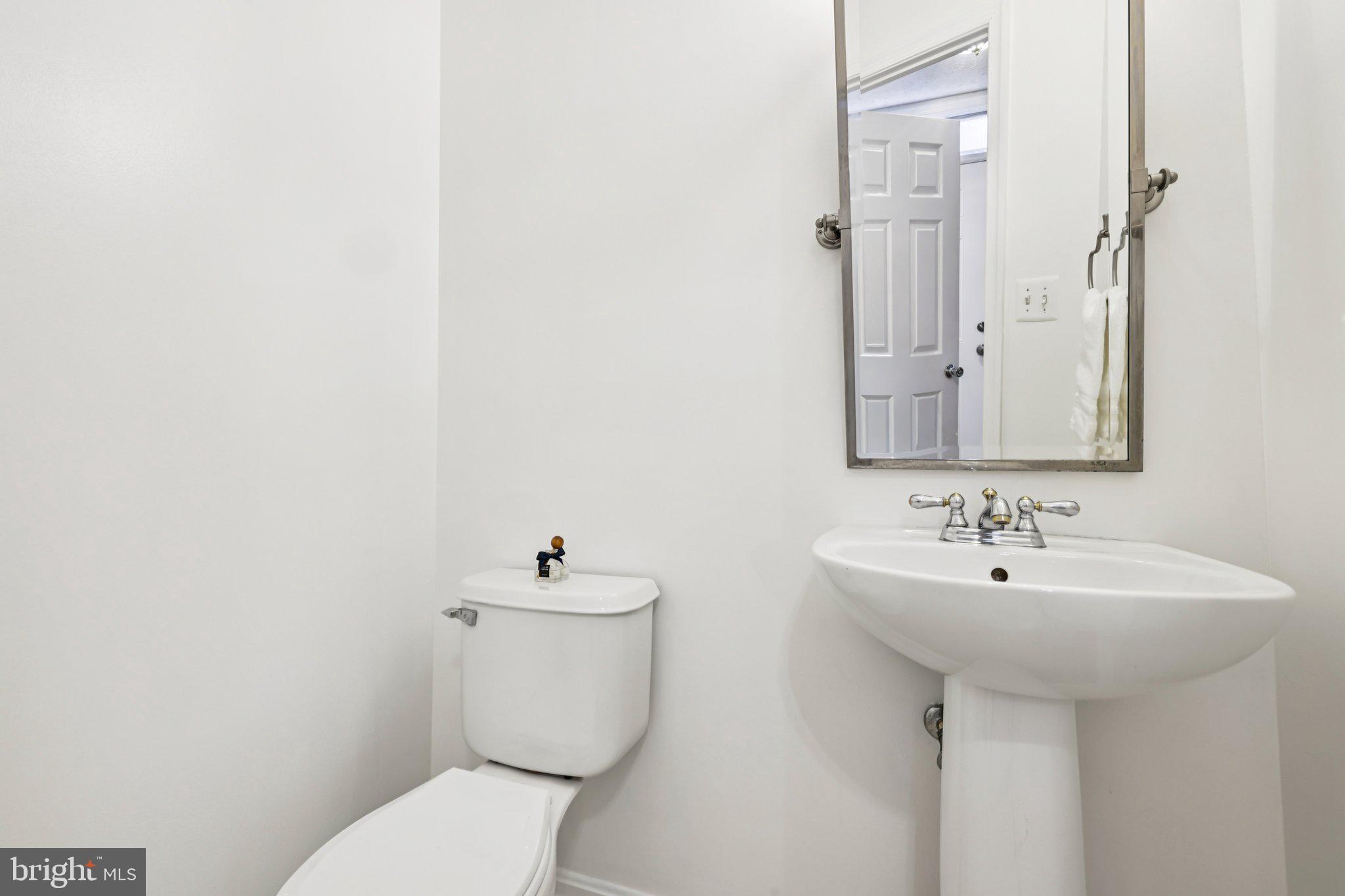 159 Carolstowne Road Reisterstown, MD 21136 - Photo 16 of 41