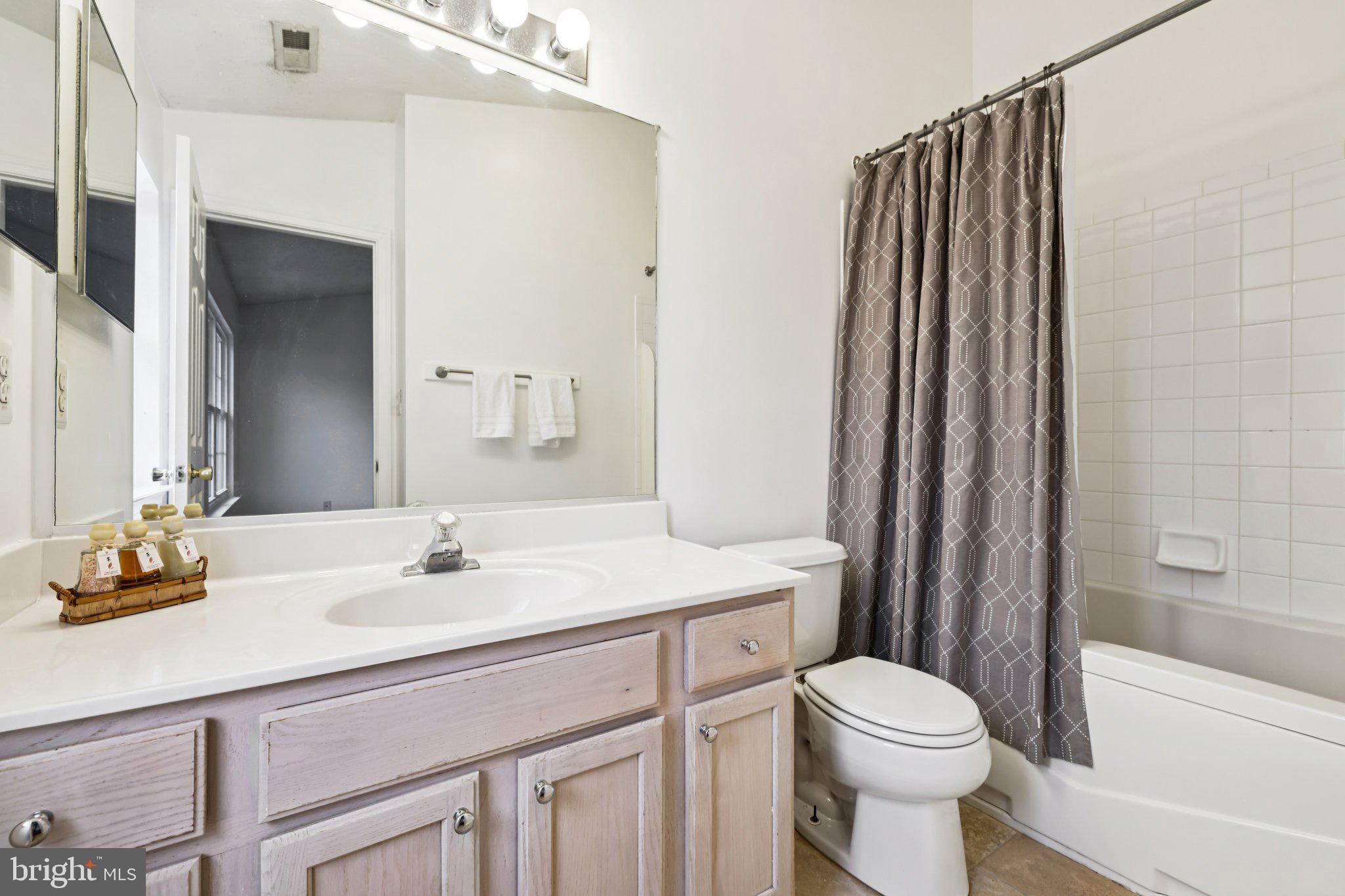 159 Carolstowne Road Reisterstown, MD 21136 - Photo 20 of 41