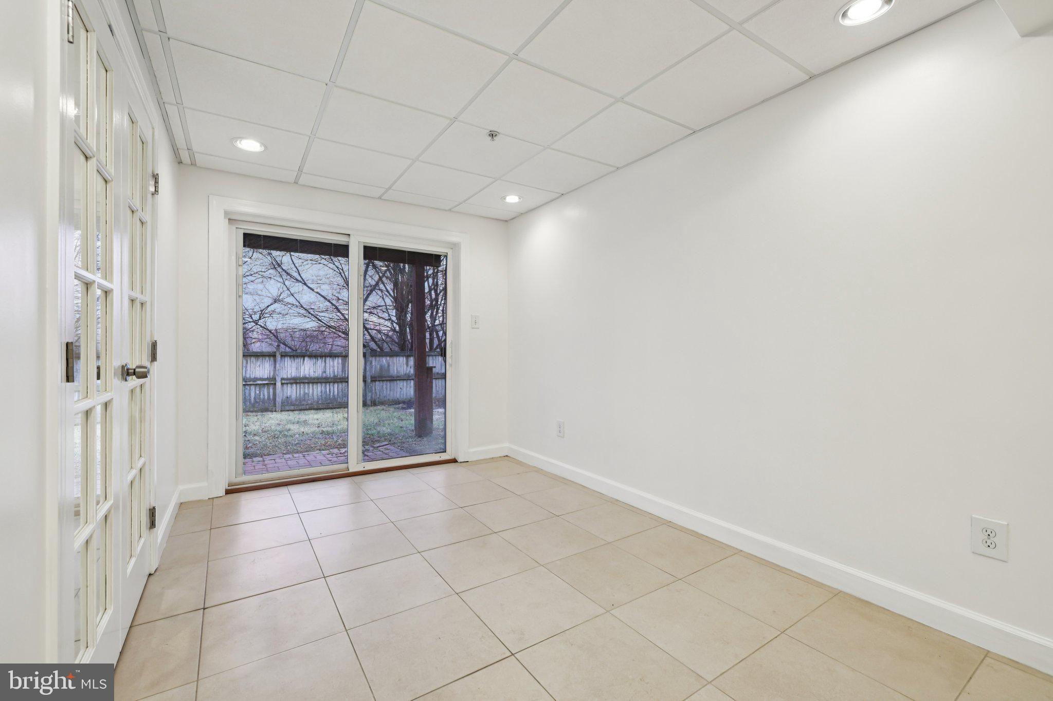 159 Carolstowne Road Reisterstown, MD 21136 - Photo 30 of 41