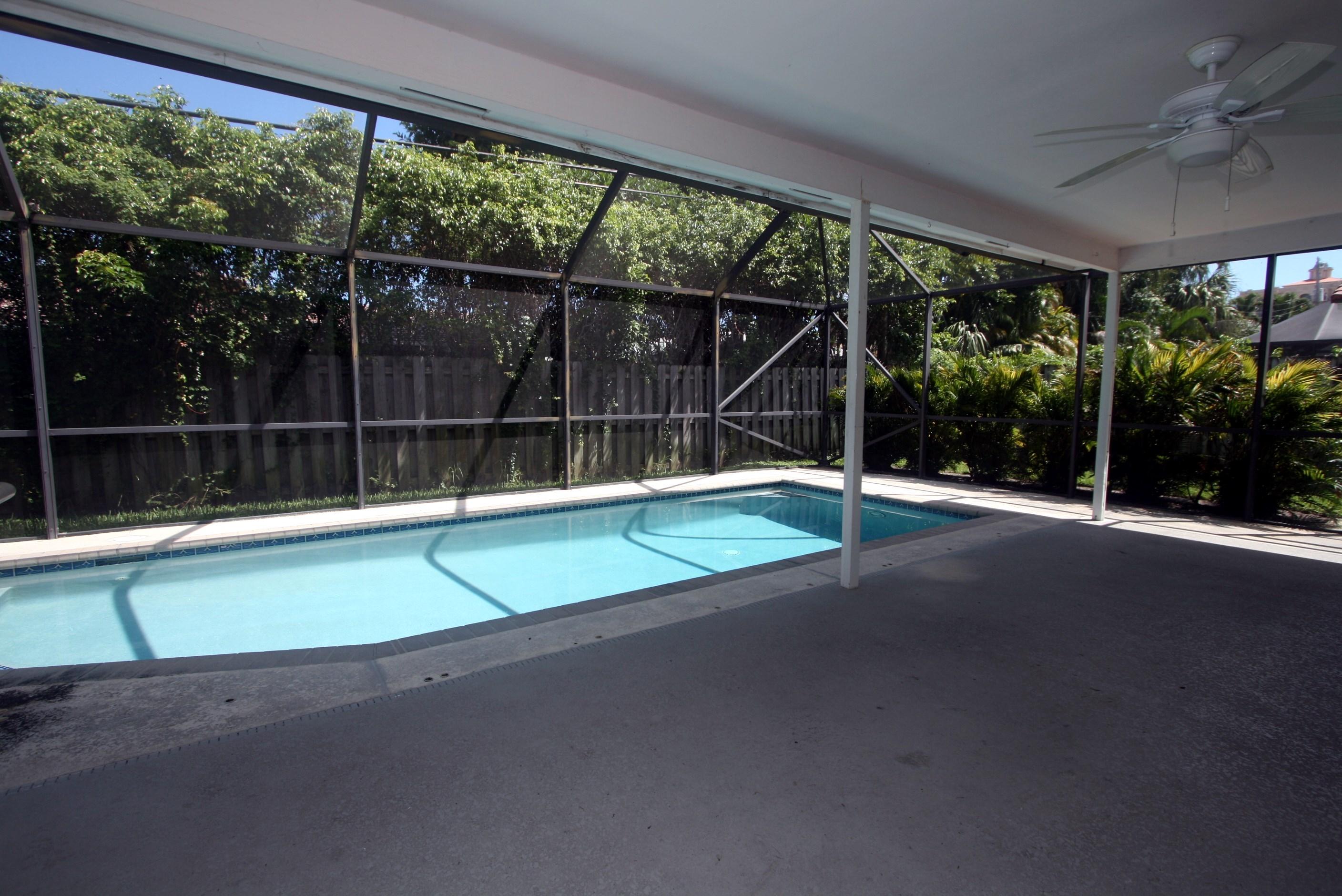 783 Barcelona Drive Boca Raton, FL 33432 - Photo 18 of 24 Patio