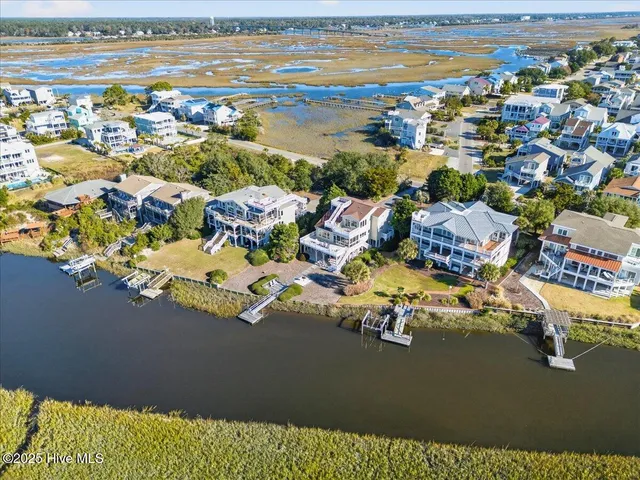 $2,300,000 | 320 40th Street, Sunset Beach, NC 28468