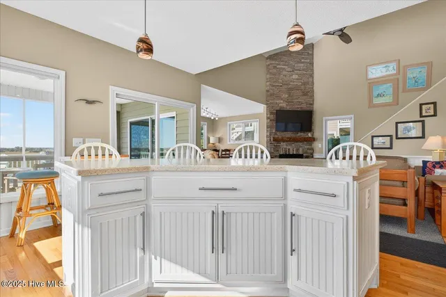 $2,300,000 | 320 40th Street, Sunset Beach, NC 28468