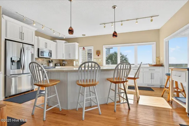 $2,300,000 | 320 40th Street, Sunset Beach, NC 28468