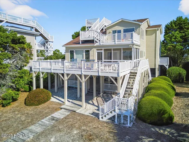 $2,300,000 | 320 40th Street, Sunset Beach, NC 28468