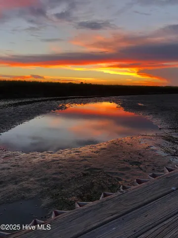 $2,300,000 | 320 40th Street, Sunset Beach, NC 28468