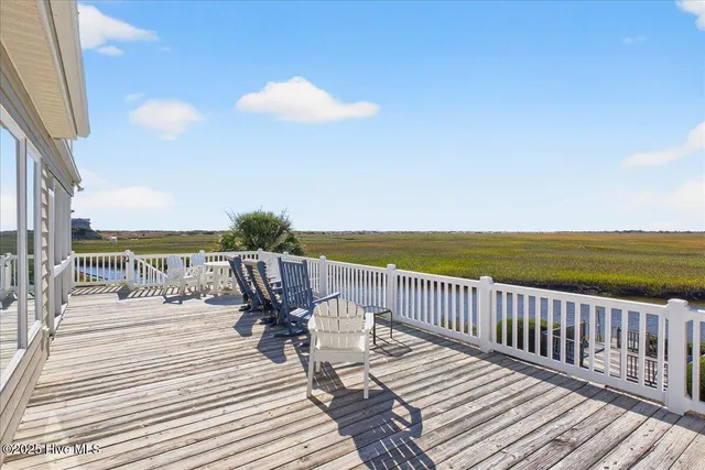 $2,300,000 | 320 40th Street, Sunset Beach, NC 28468